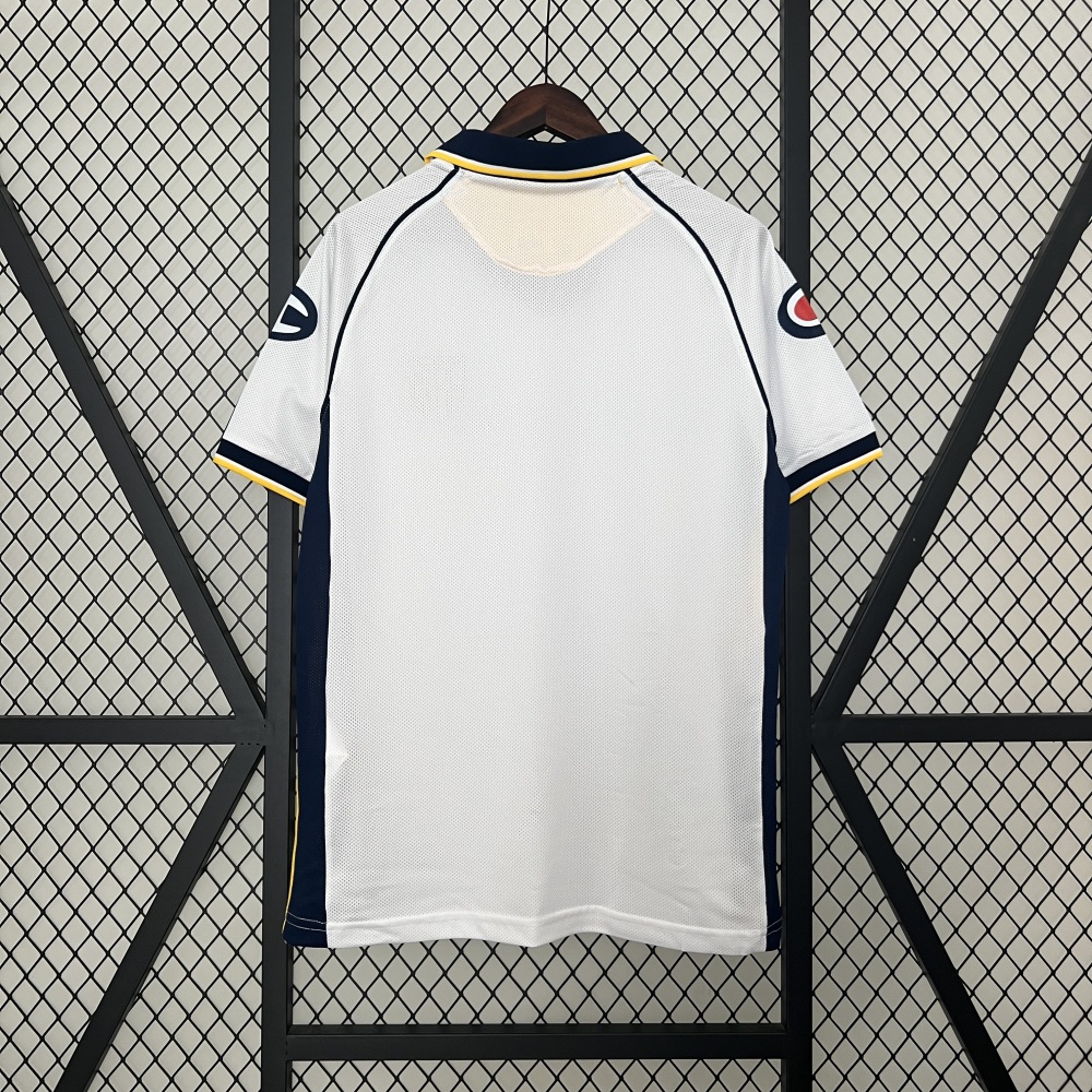 03-04 Parma Calcio Away Soccer Retro Jersey