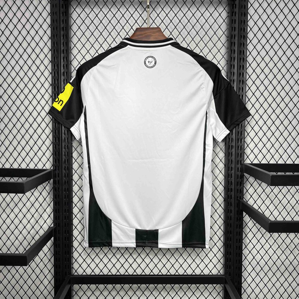 24-25 Newcastle United Home Soccer Jersey