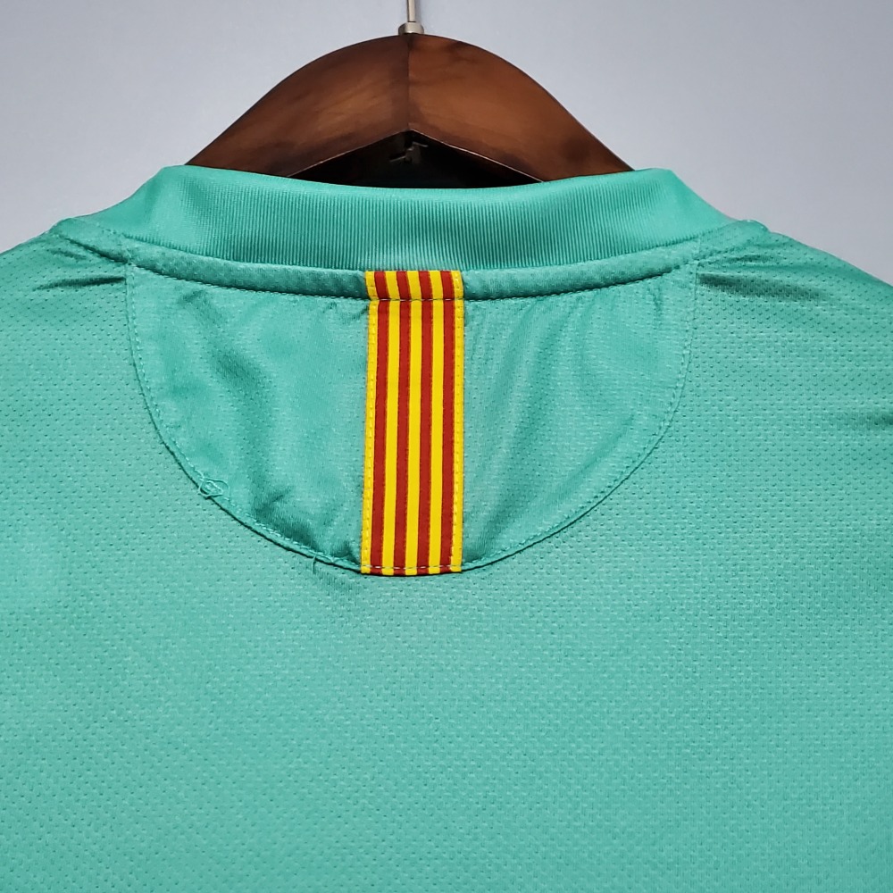 10-11 Barcelona Away Retro Jersey