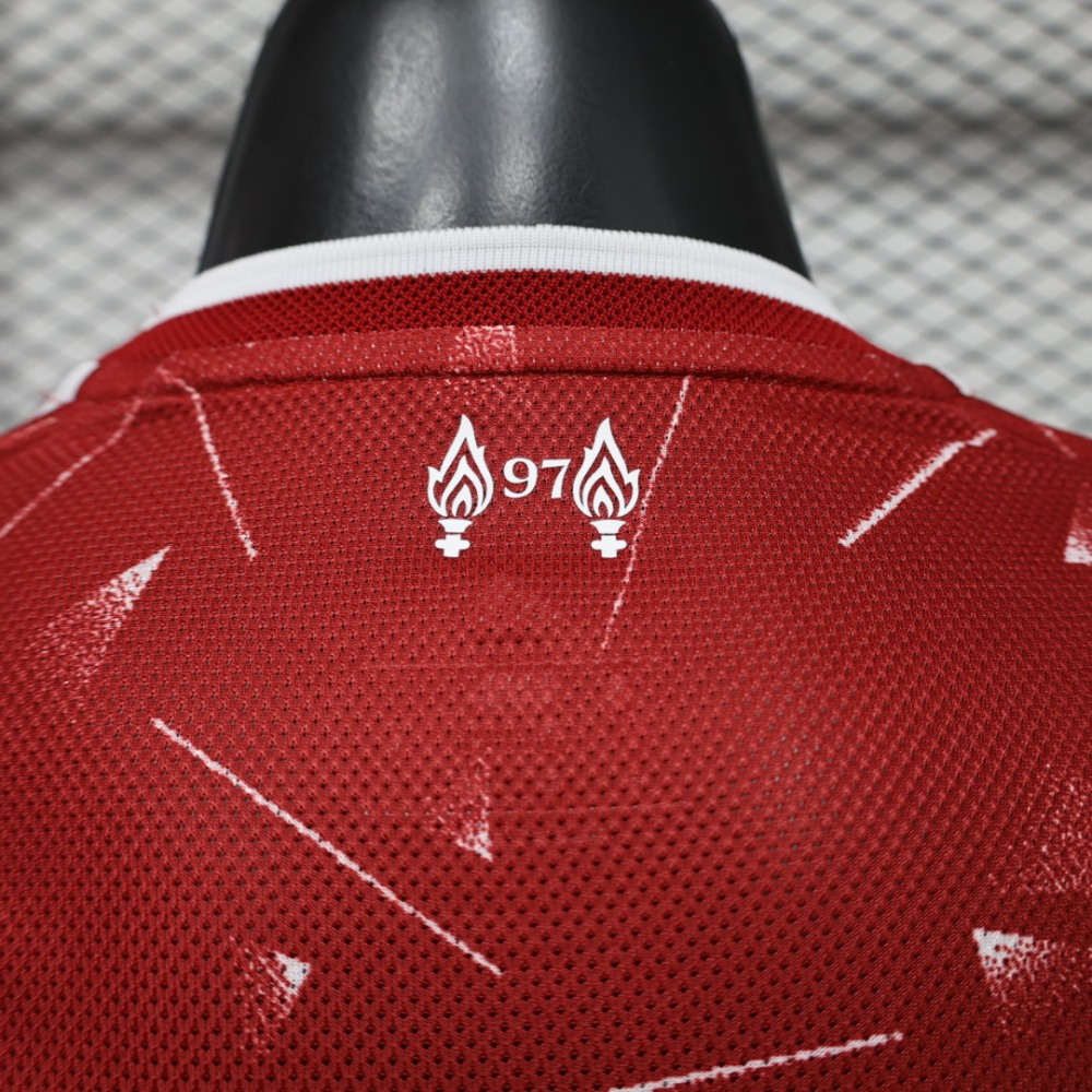 26-27 Liverpool Home Soccer Jersey Player Version Long Sleeve