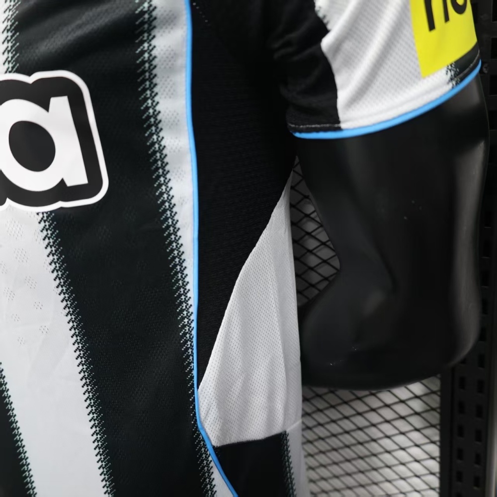 25-26 Newcastle United Home Soccer Jersey Player Version