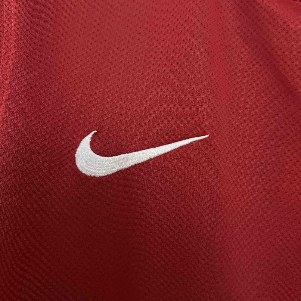 11-12 Manchester United Home Retro Jersey