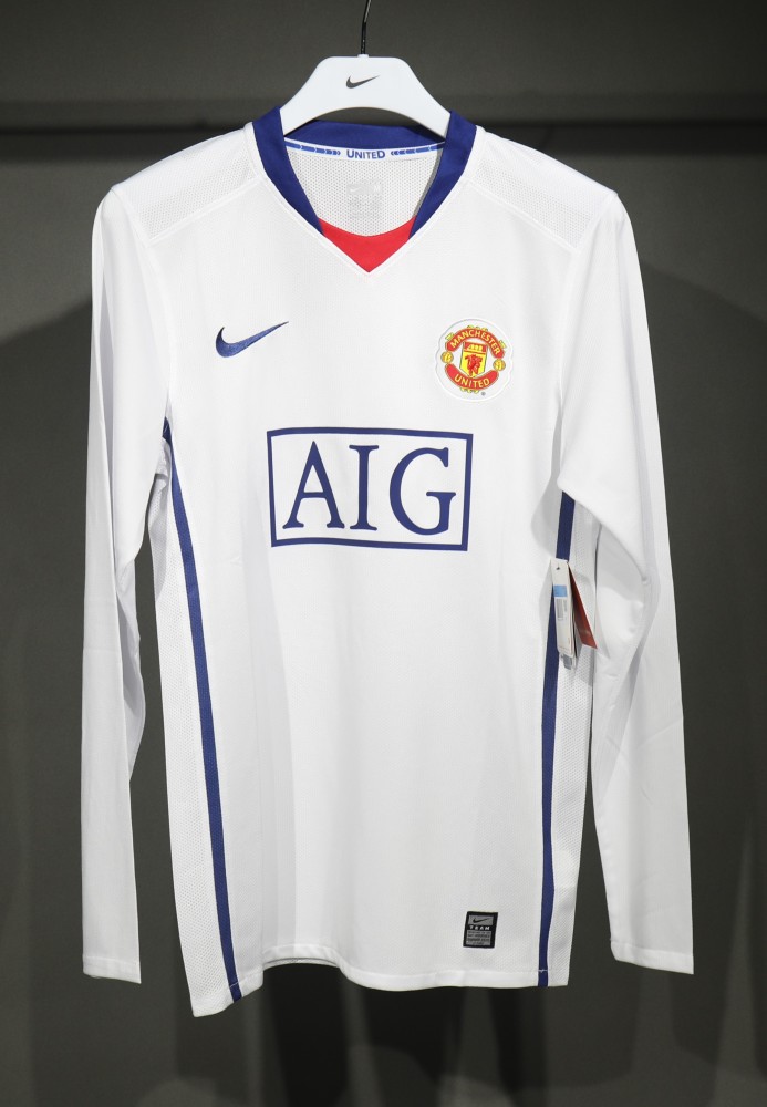 08-09 Manchester United Away Retro Jersey Player Edtion