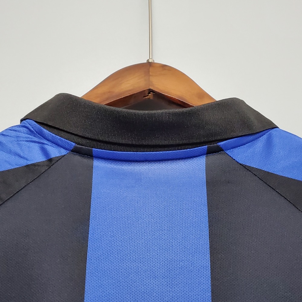 01-02 Inter Milan Retro Jersey Home
