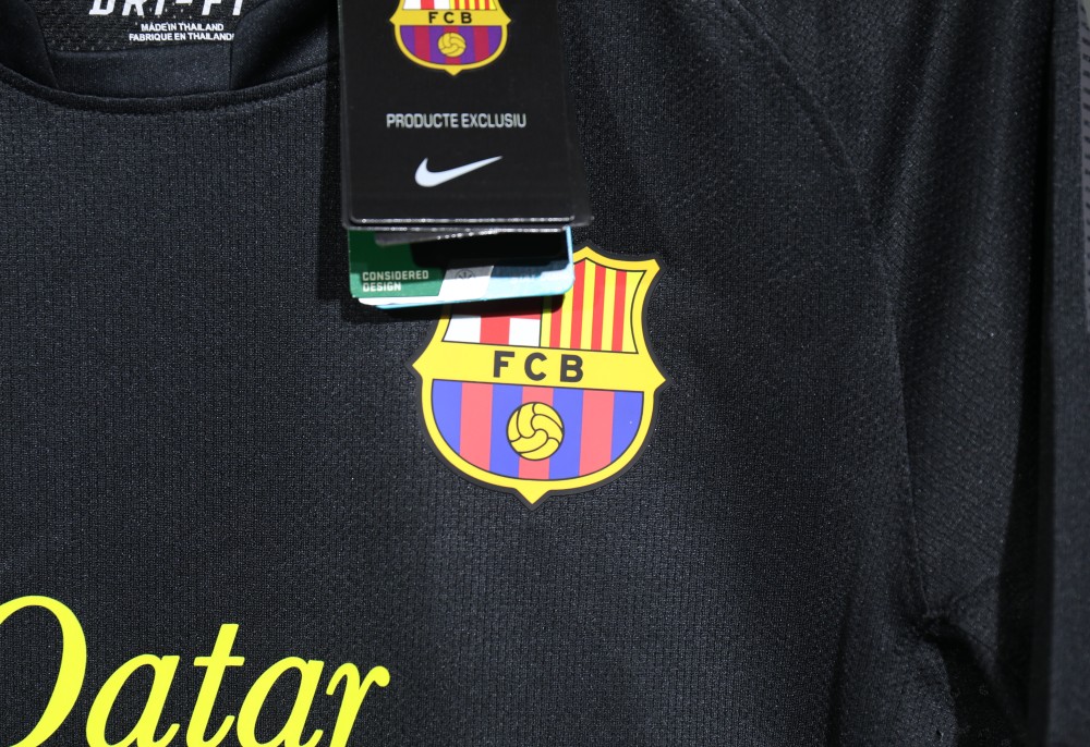11-12 Barcelona Away Retro Jersey Player Edition