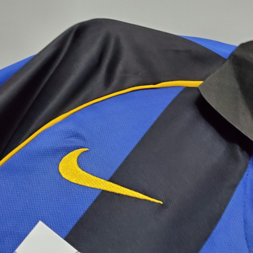 01-02 Inter Milan Retro Jersey Home