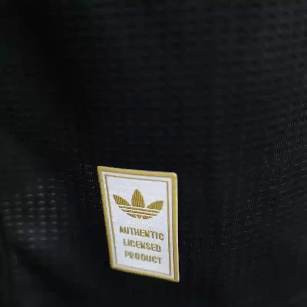 25-26 Liverpool Goalkeeper Black Soccer Jersey Player Version