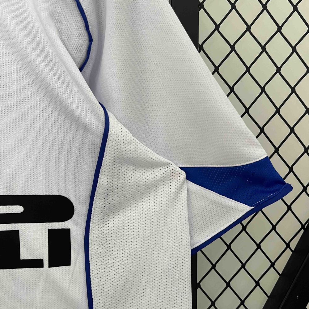 04-05 Inter Milan Retro Jersey Away