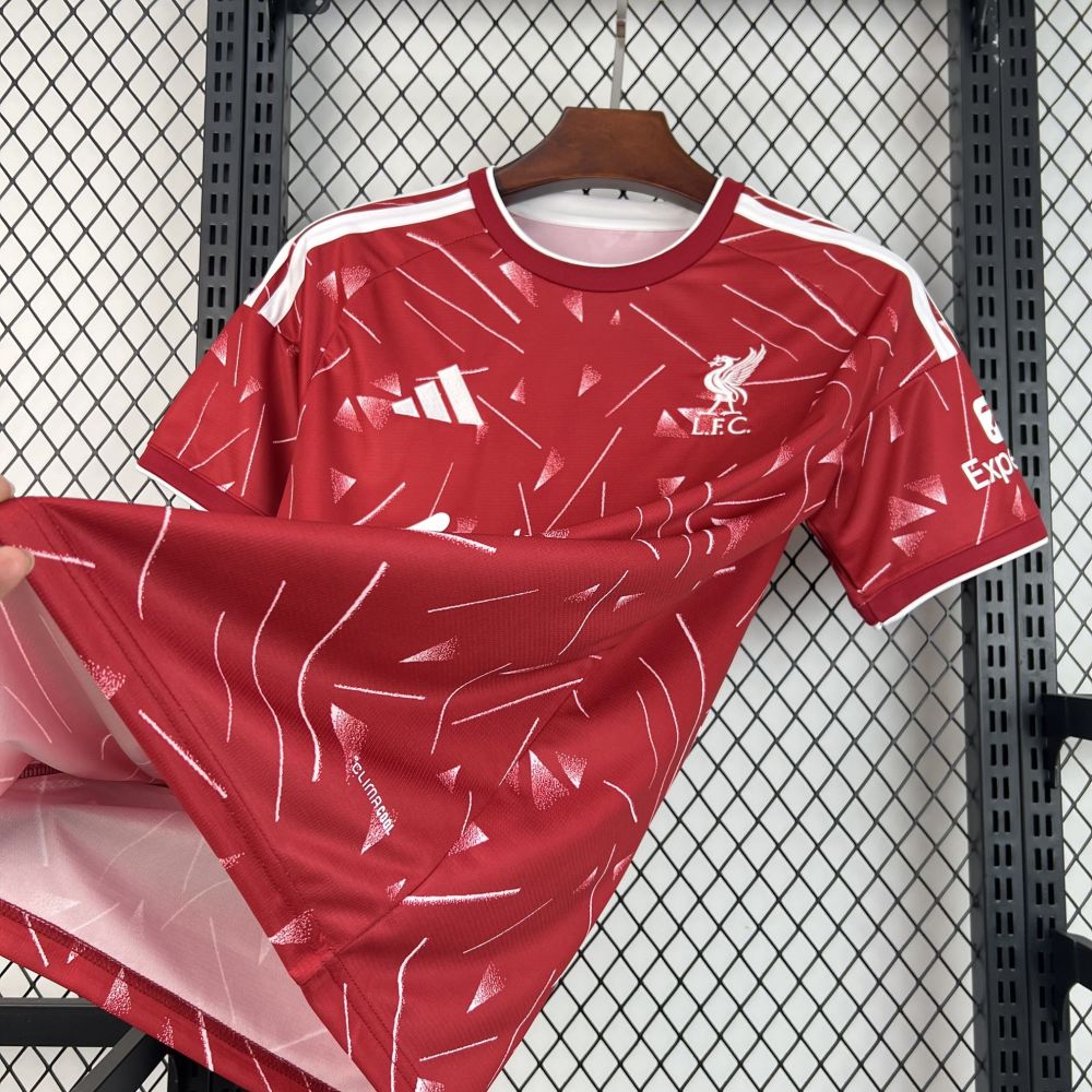 26-27 Liverpool Home Soccer Jersey
