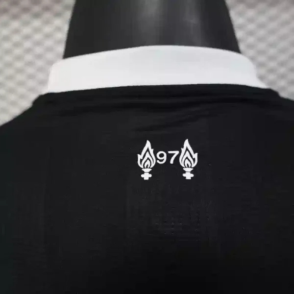 25-26 Liverpool Goalkeeper Black Soccer Jersey Player Version