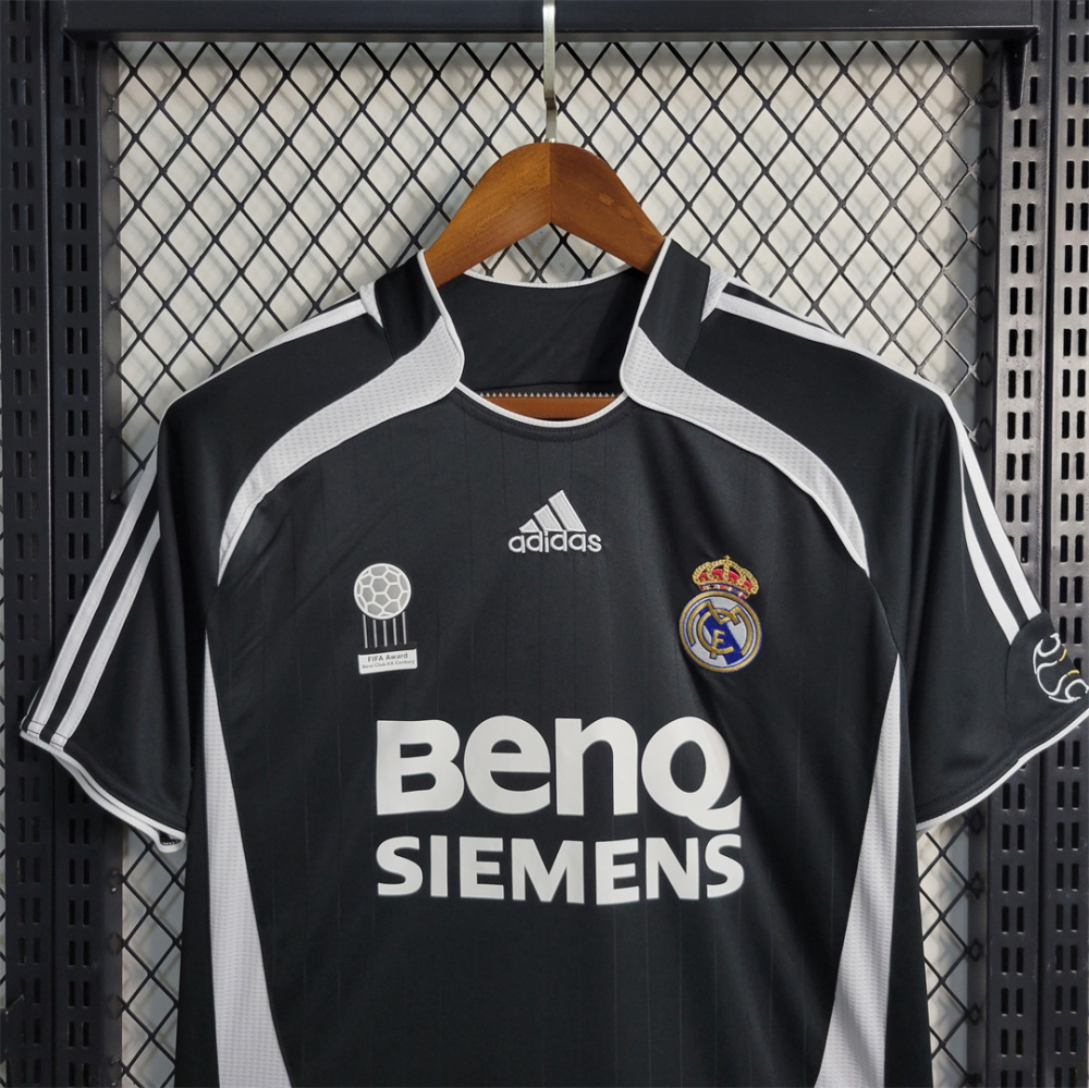 2006-07 Real Madrid Away Retro Soccer Jersey