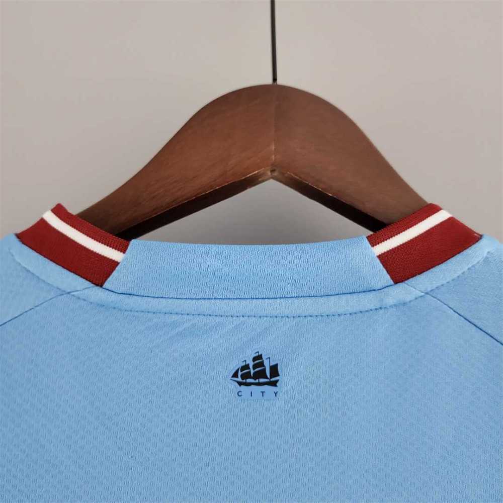 22-23 Manchester City Home Jersey