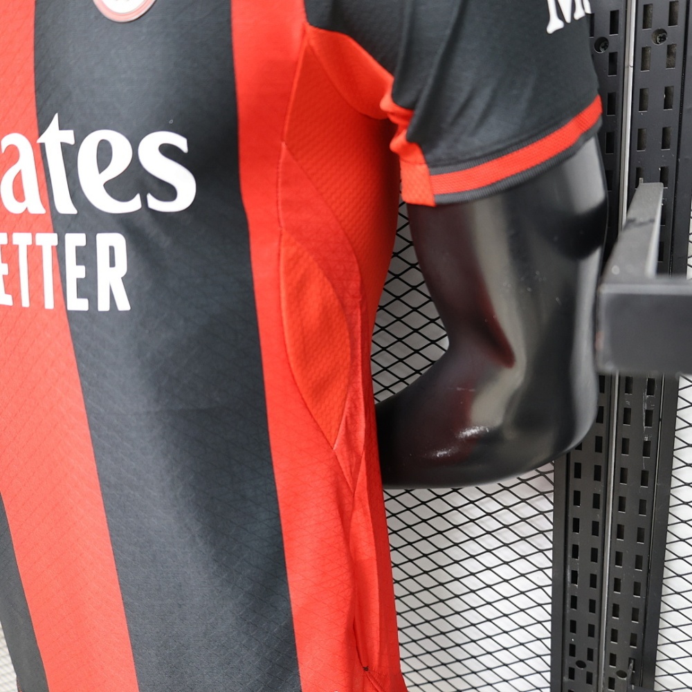 26-27 AC Milan Home  Soccer Jersey Red