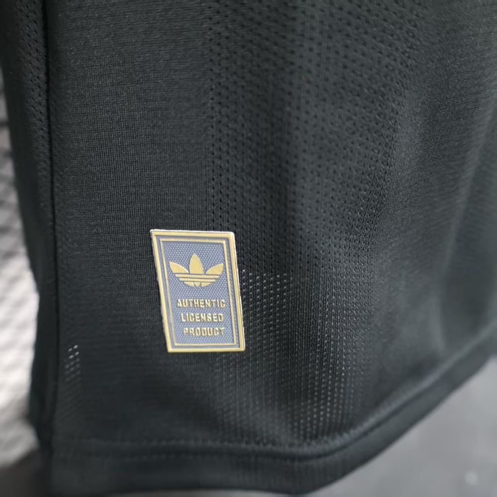 25-26 Liverpool Special Black Soccer Jersey Player Version