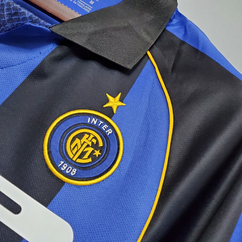 01-02 Inter Milan Retro Jersey Home