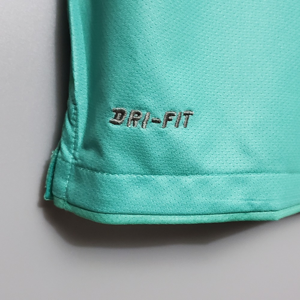 10-11 Barcelona Away Retro Jersey
