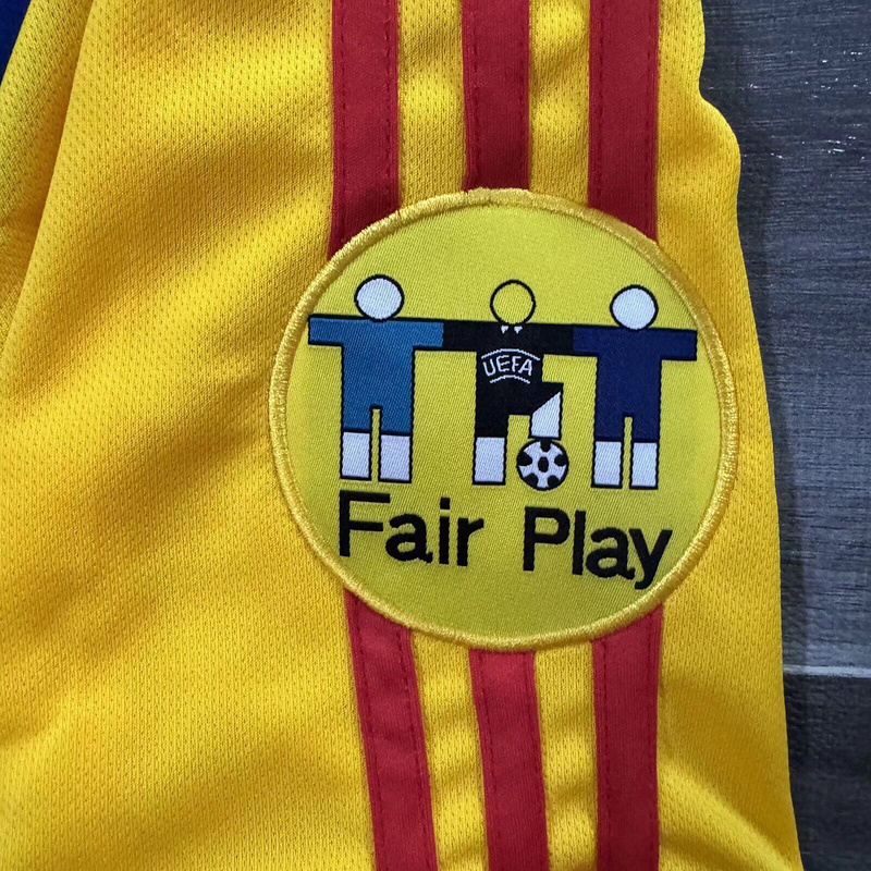 2000 Romania Home Football Retro Jersey