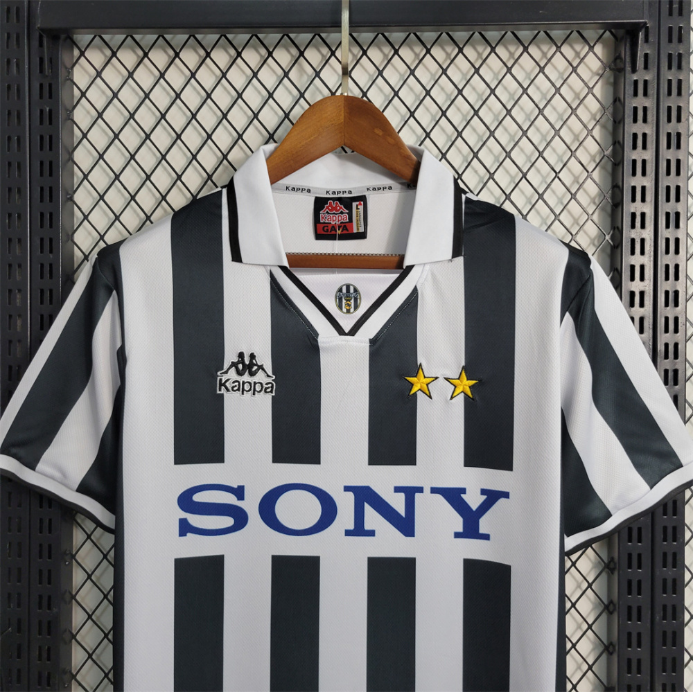 95-97 Juventus Home Retro Jersey