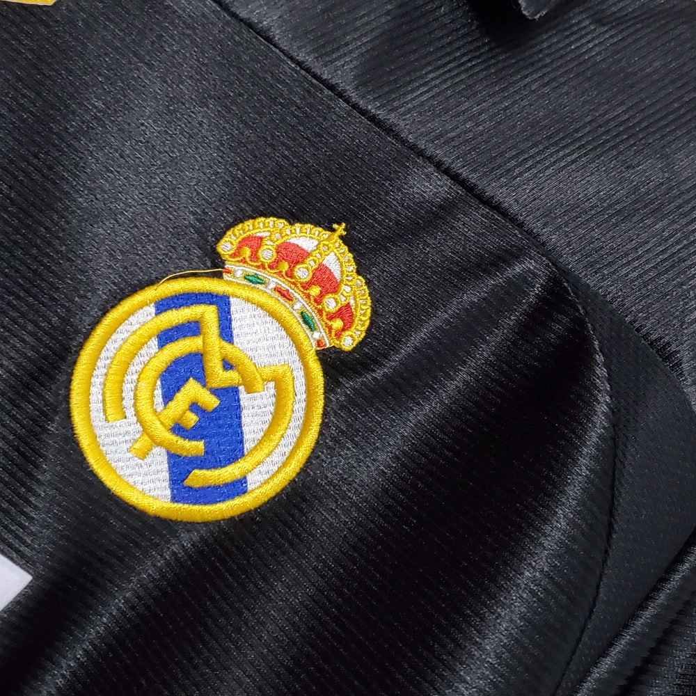 1998-99 Real Madrid Away Retro Jersey