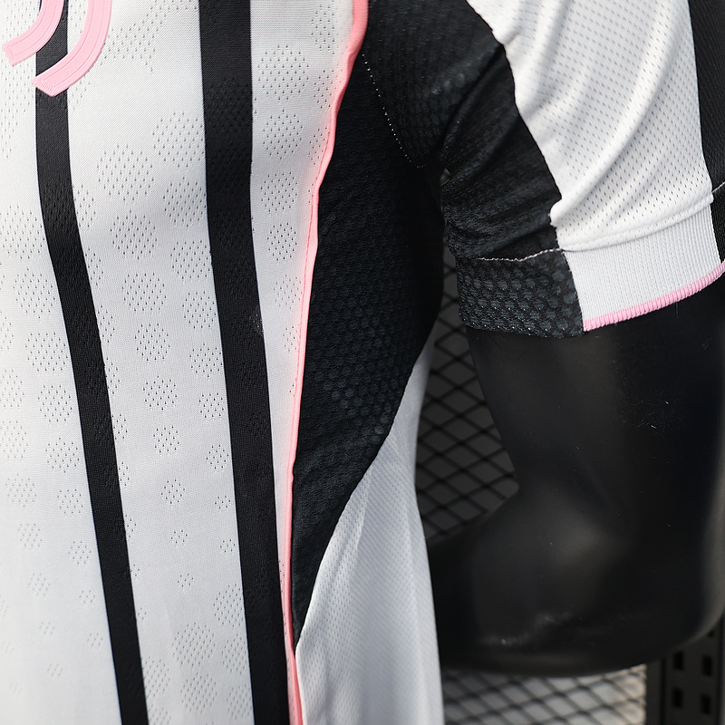 25-26 Juventus Home Soccer Jersey Player Version