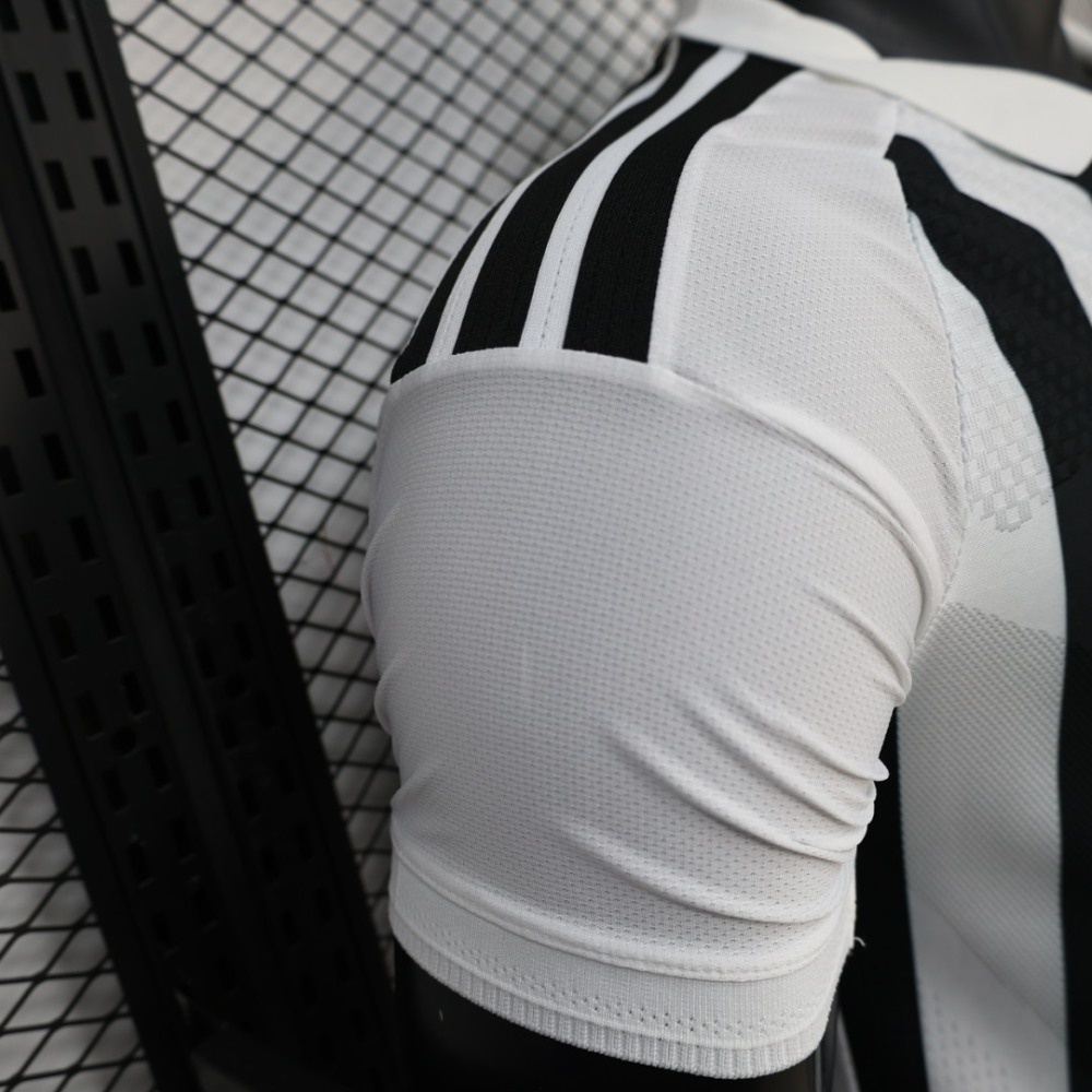 26-27 Juventus Home Soccer Jersey Player Version