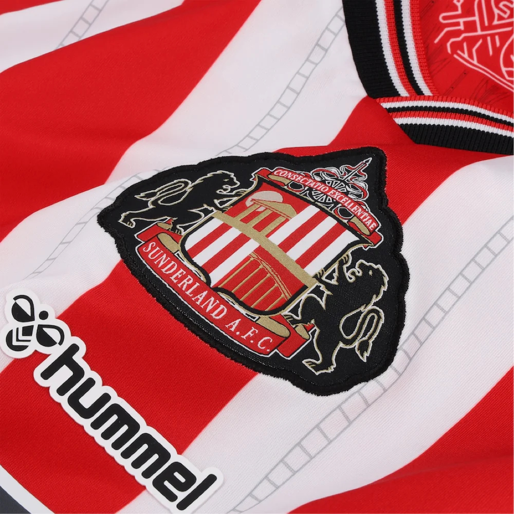 25-26 Sunderland Home Soccer Jersey
