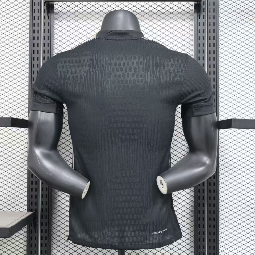 2025 Netherlands Goalkeeper Soccer Jersey Player Version