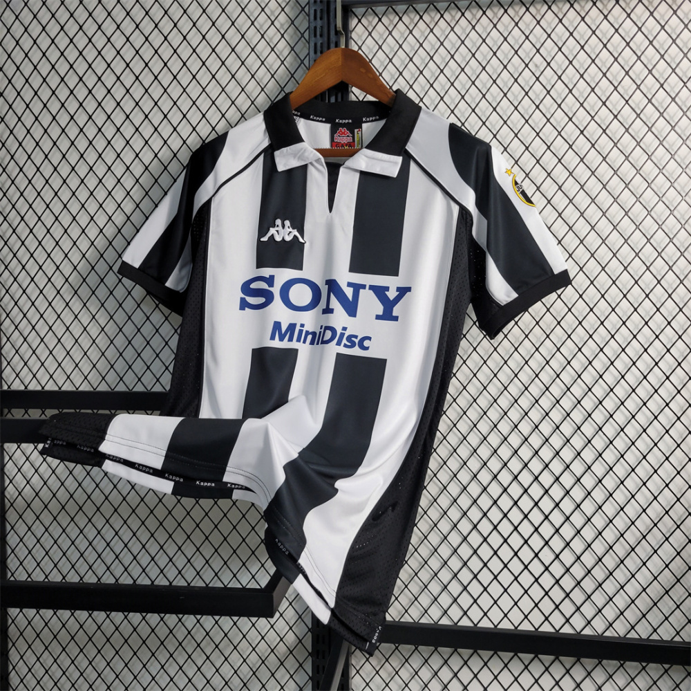 97-98 Juventus Home Retro Soccer Jersey