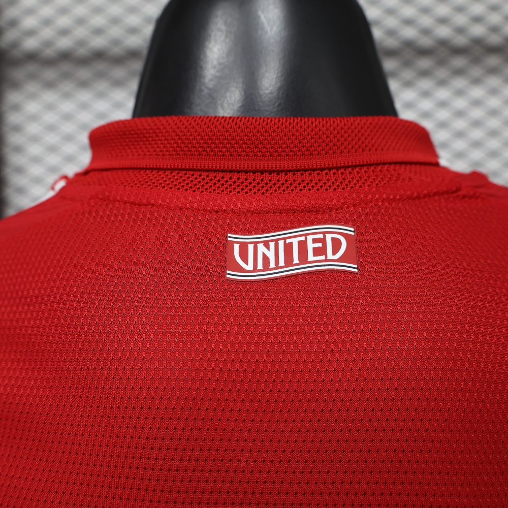 26-27 Manchester United Home Soccer Jersey Player Version