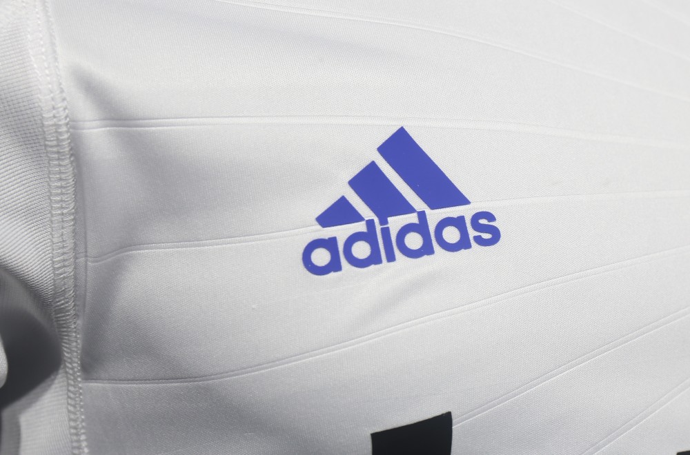 2010/11 Real Madrid Home Retro Jersey Player Version Long Sleeve