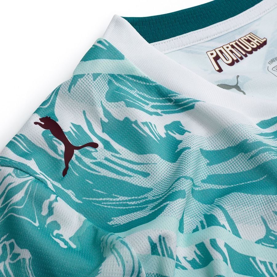 Portugal Away Shirt World Cup 2026 B. FERNANDES 8