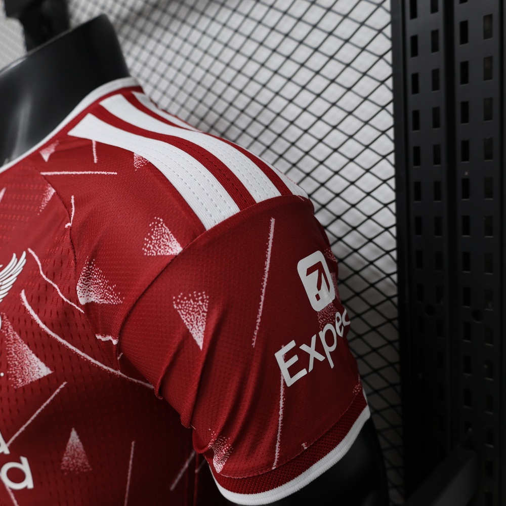 26-27 Liverpool Home Soccer Jersey Player Version