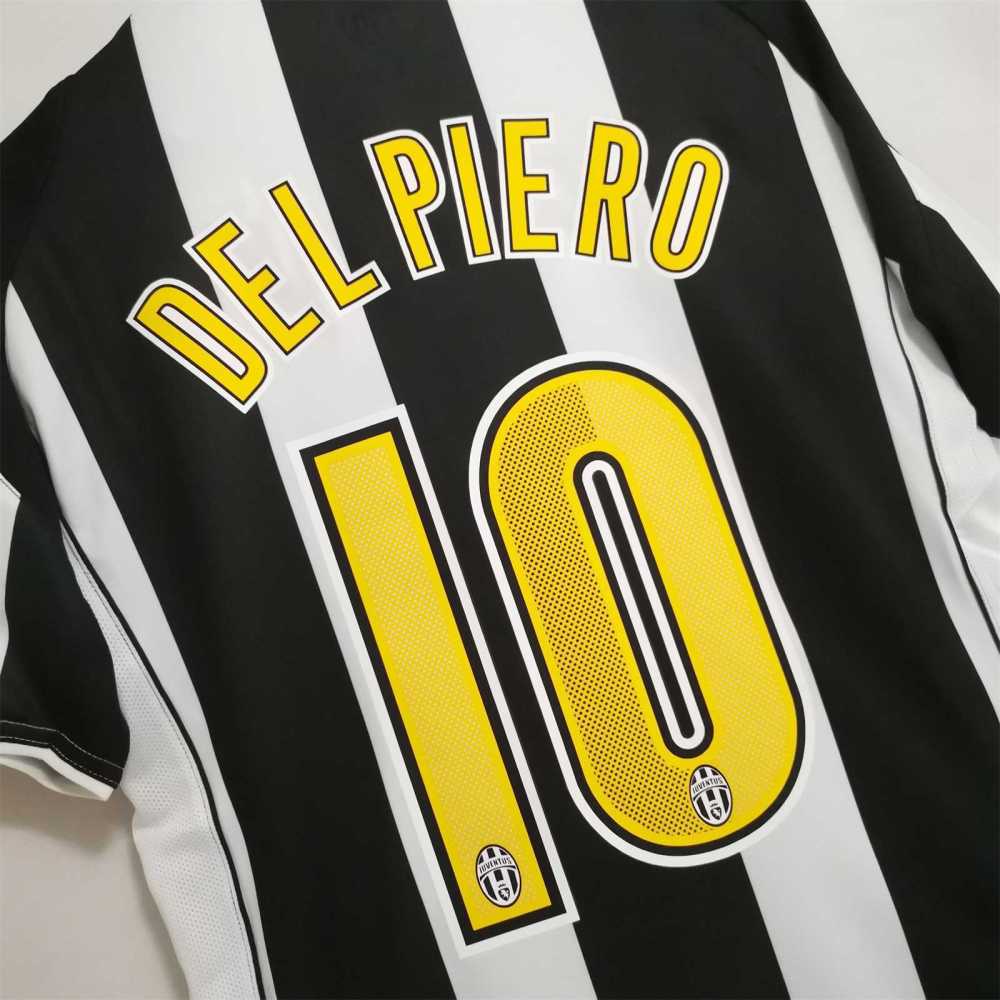 04-05 Juventus Retro Jersey Away