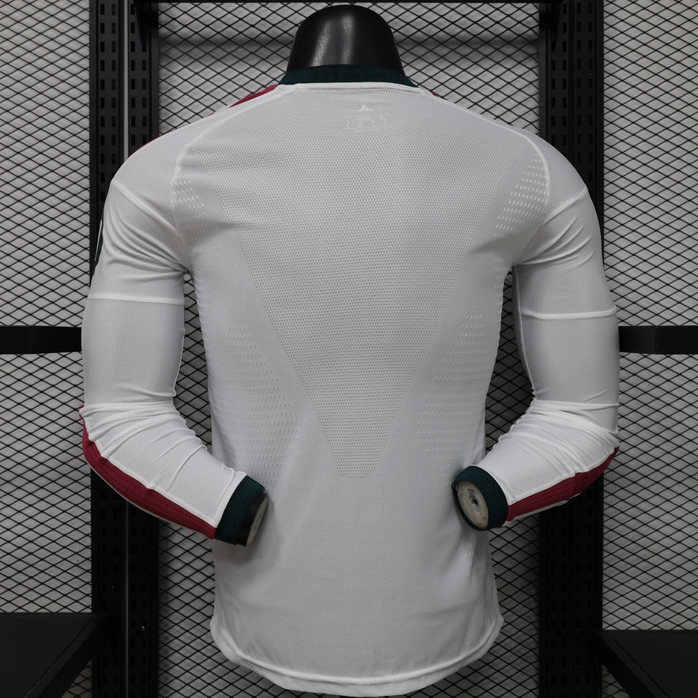 26-27 Real Madrid Special Soccer Jersey Player Version Long Sleeve
