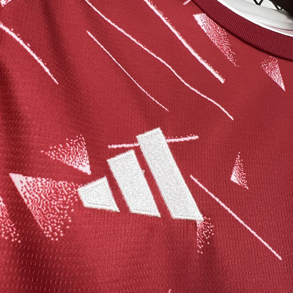 26-27 Liverpool Home Soccer Jersey