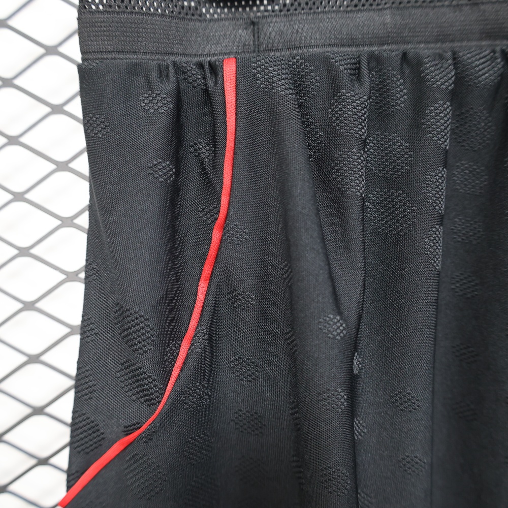 25-26 Liverpool Home Soccer Shorts Player Version