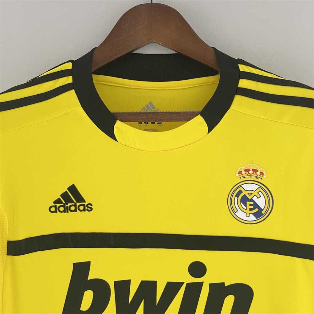 11-12 Real Madrid Retro Jersey Goalkeeper Yellow