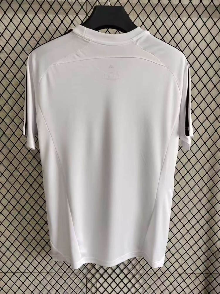25-26 Real Madrid Pre-match Soccer Jersey