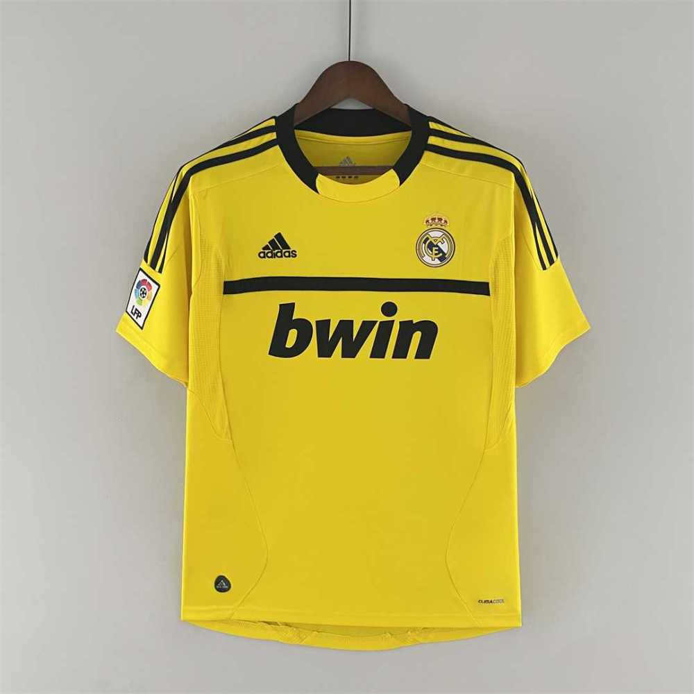 11-12 Real Madrid Retro Jersey Goalkeeper Yellow
