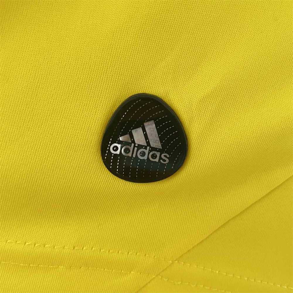 11-12 Real Madrid Retro Jersey Goalkeeper Yellow