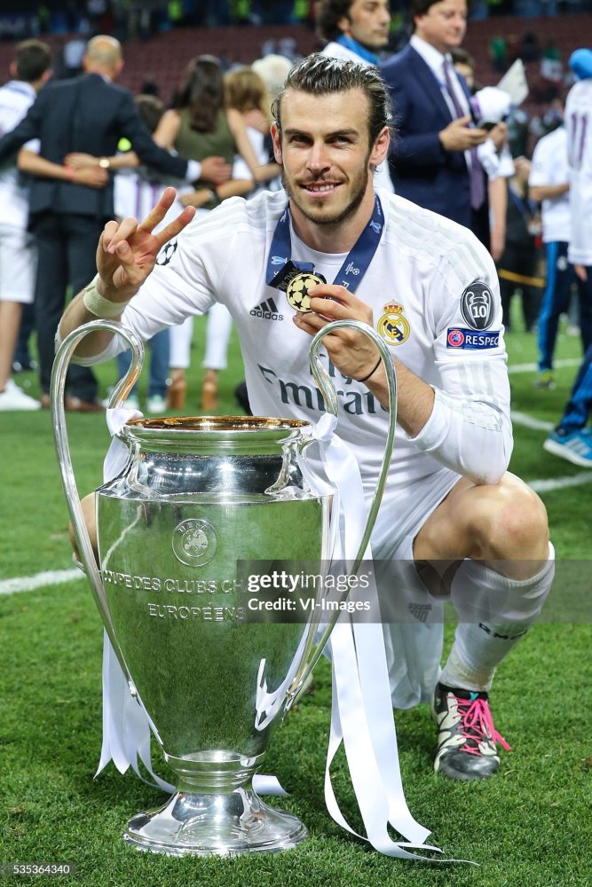 2015-16 Real Madrid Home Retro Jersey Player Version Long Sleeve