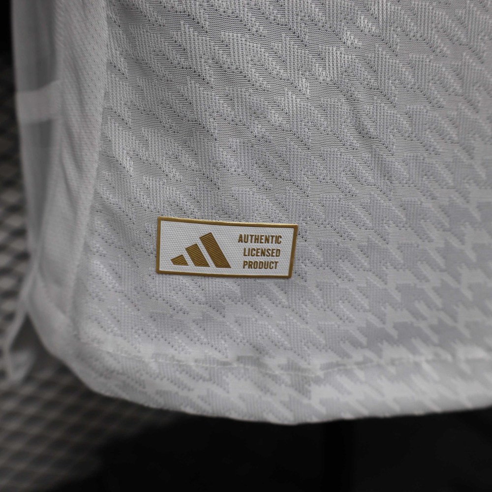 24-25 Real Madrid Home Soccer Jersey Player Version