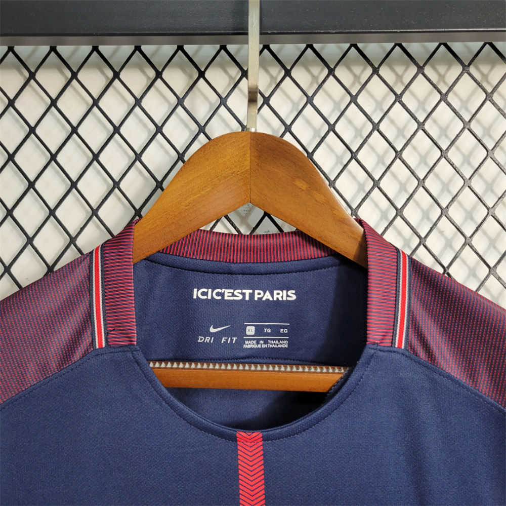 17-18 Paris Saint-Germain Home Jersey