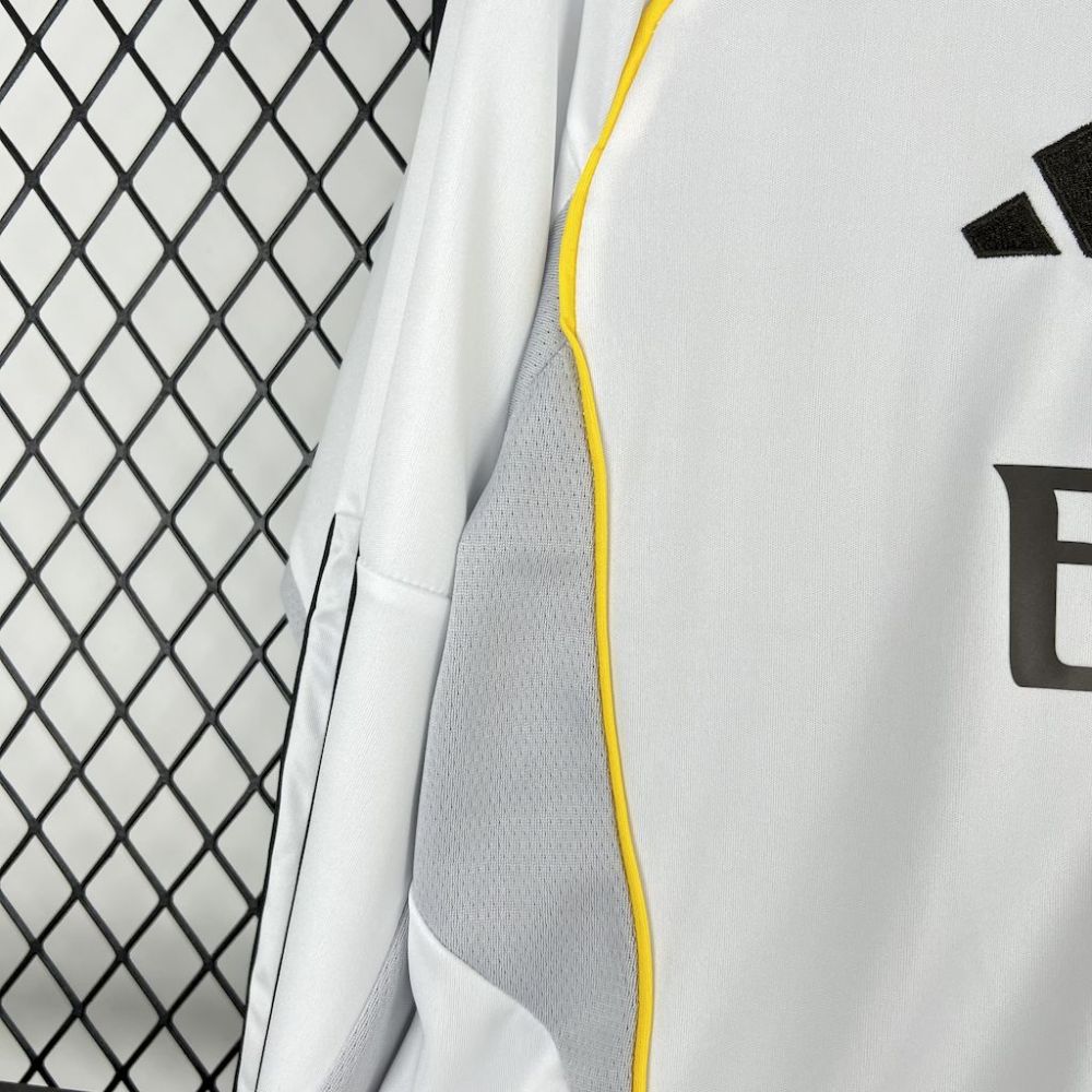 25-26 Real Madrid Home Soccer Jersey Long Sleeve