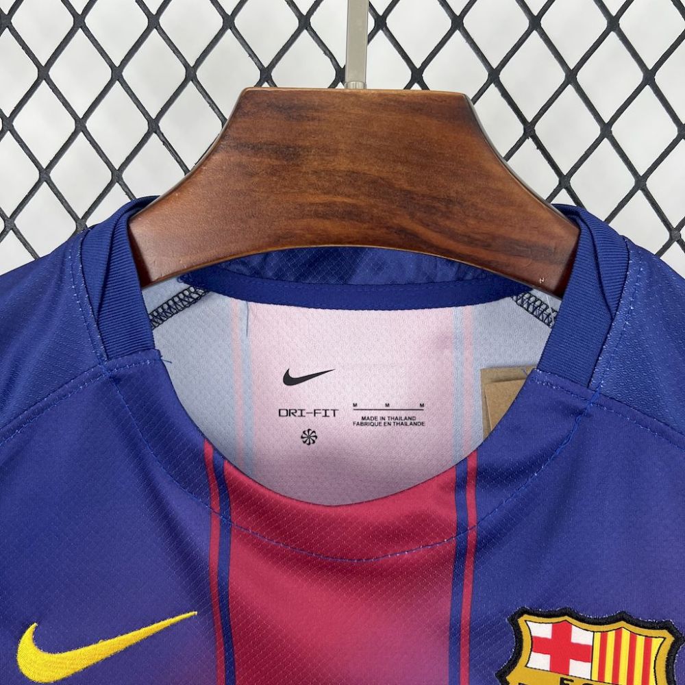 25-26 Barcelona Home Women Soccer Jersey