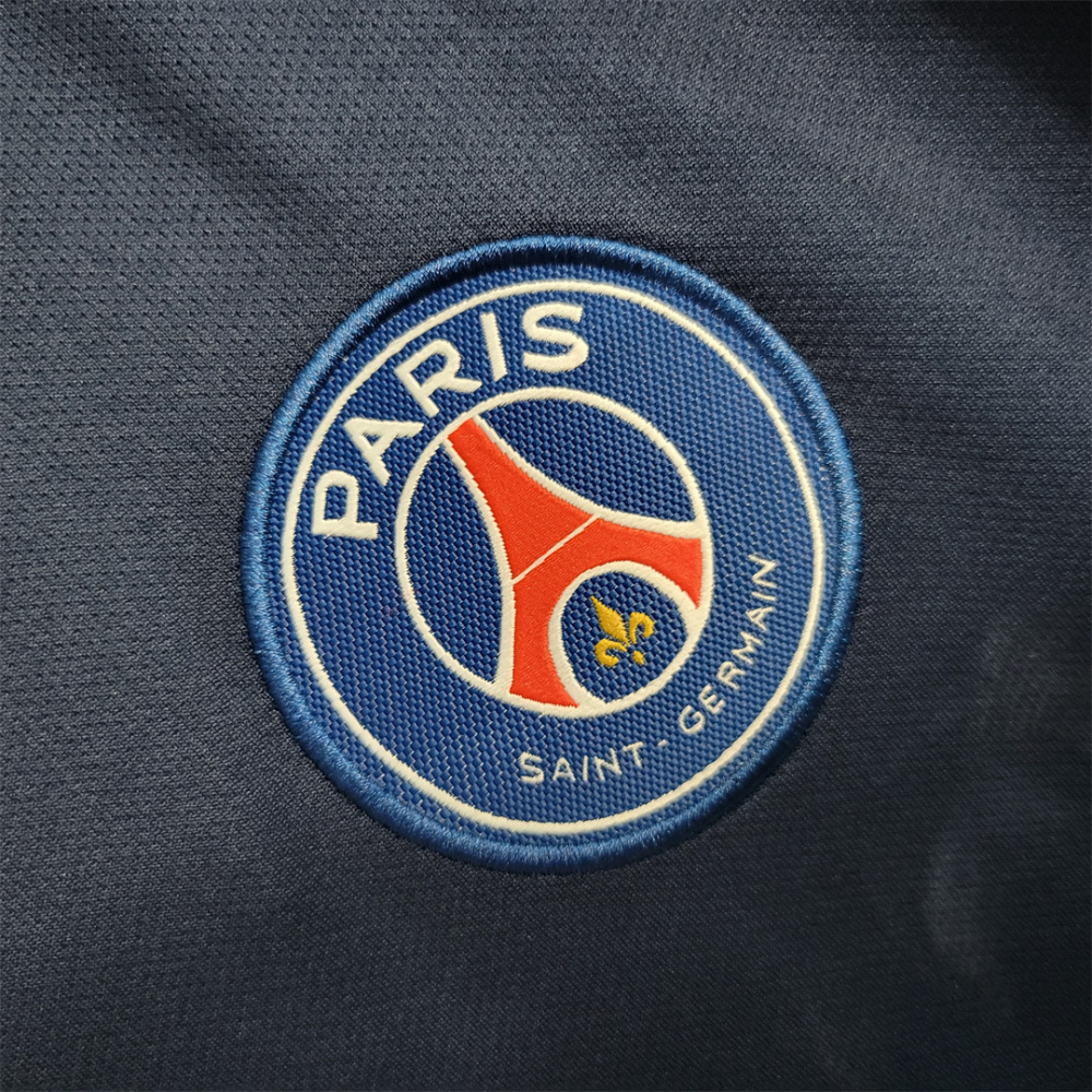 17-18 Paris Saint-Germain Home Jersey