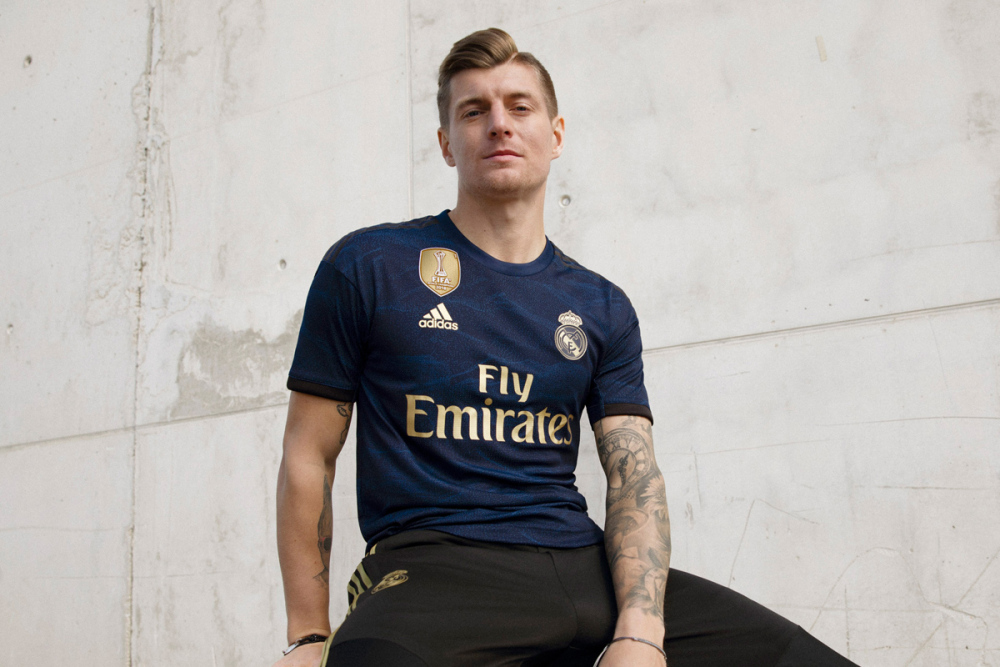 19-20 Real Madrid Away Retro Jersey Player version