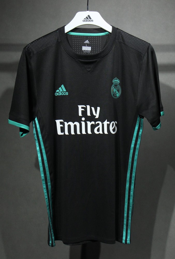 17-18 Real Madrid Away Retro Jersey Player Version