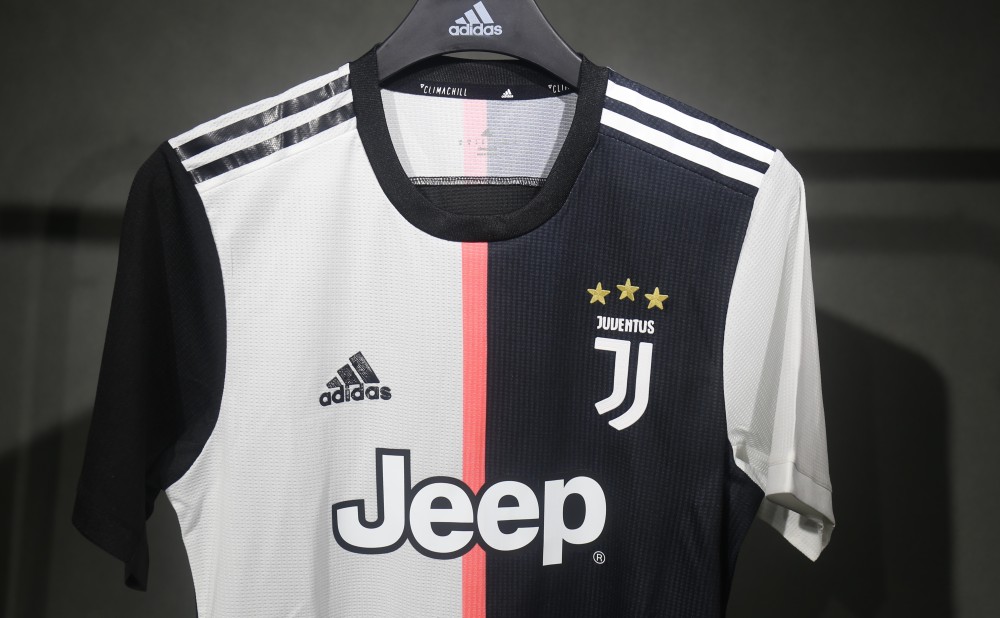 2019-20 Juventus Retro Jersey Home Player Edition