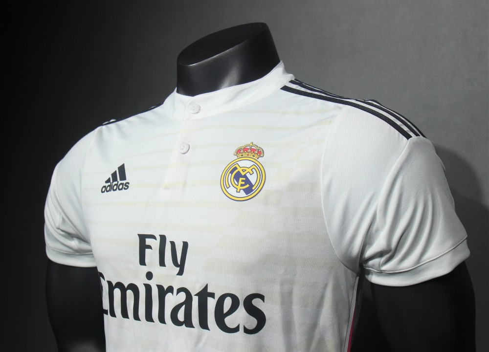 2014/15 Real Madrid Home Retro Jersey Player Version